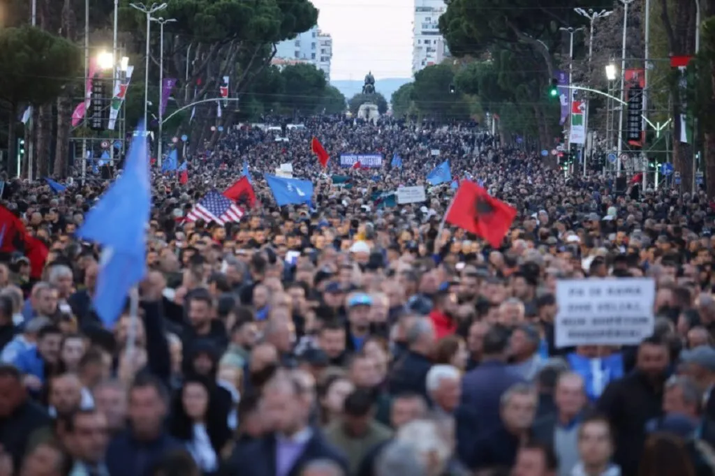 Sot protesta e opozitës, ja rrugët që do të bllokohen