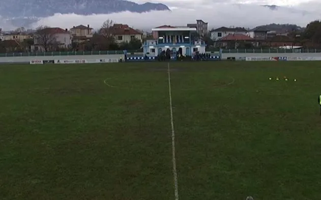 Dhunohet ekipi i Skënderbeut dhe trajneri para ndeshjes në Fushë-Krujë
