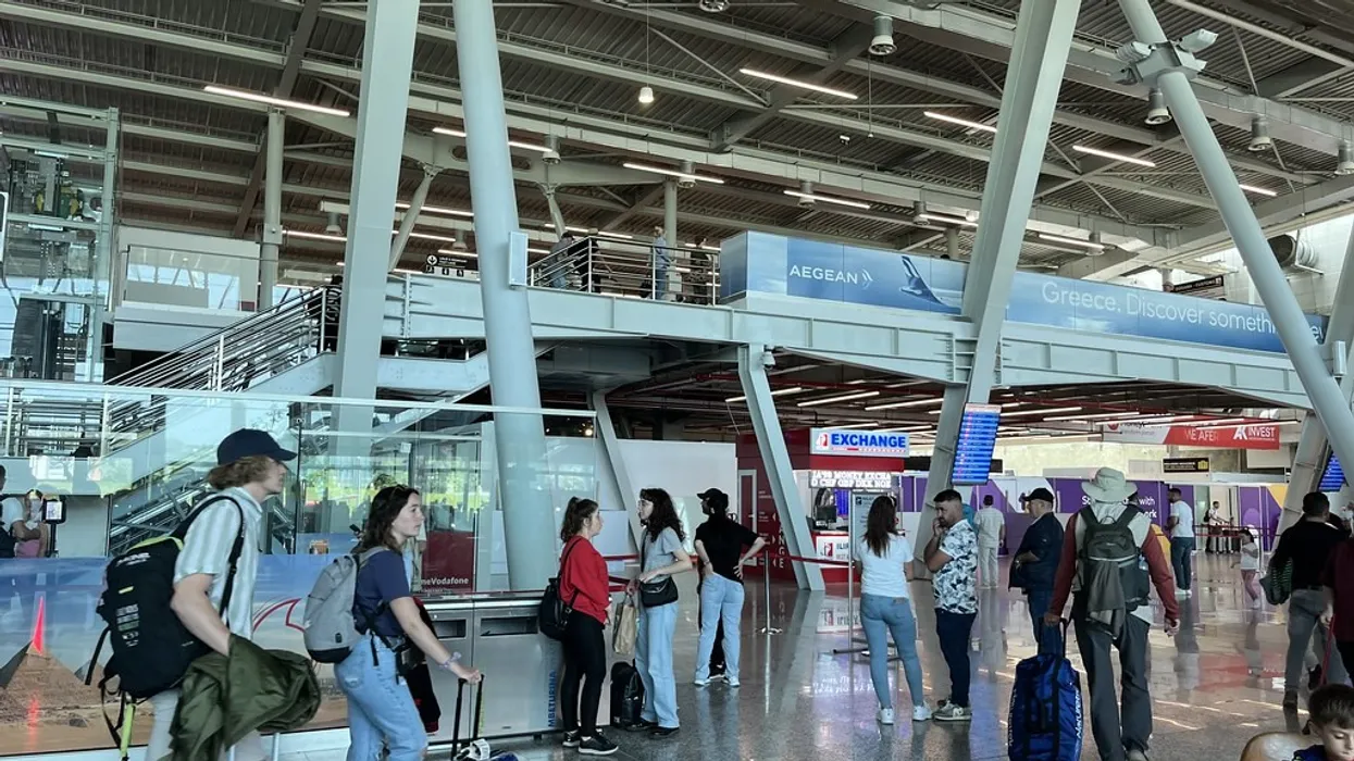 Kaos në Parlamentin Turk, sherr e grushta gjatë miratimit të buxhetit
