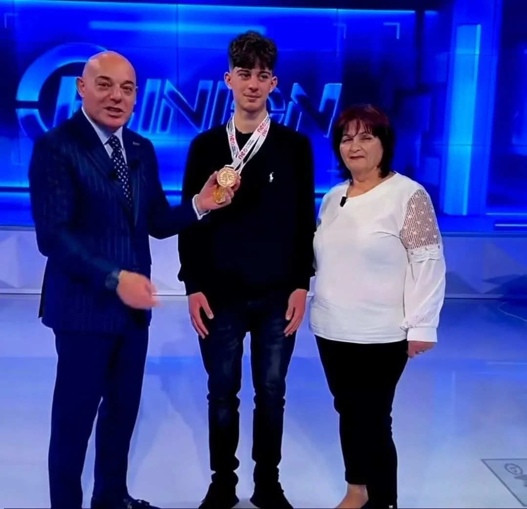 Qeveria e Ballukut shpërdoron miliona €, s’gjen një biletë për një djalë gjeni