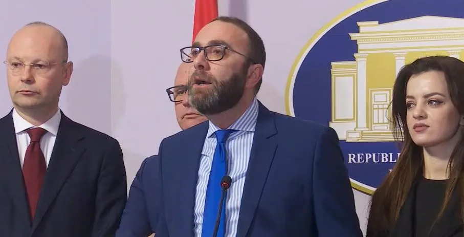 Bardhi: E paprecedentë,  socialistët u fshehën si ata që shkelin ligjin