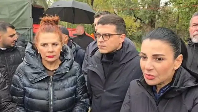 Balluku dhe ironia politike në  kohë përmbytjesh