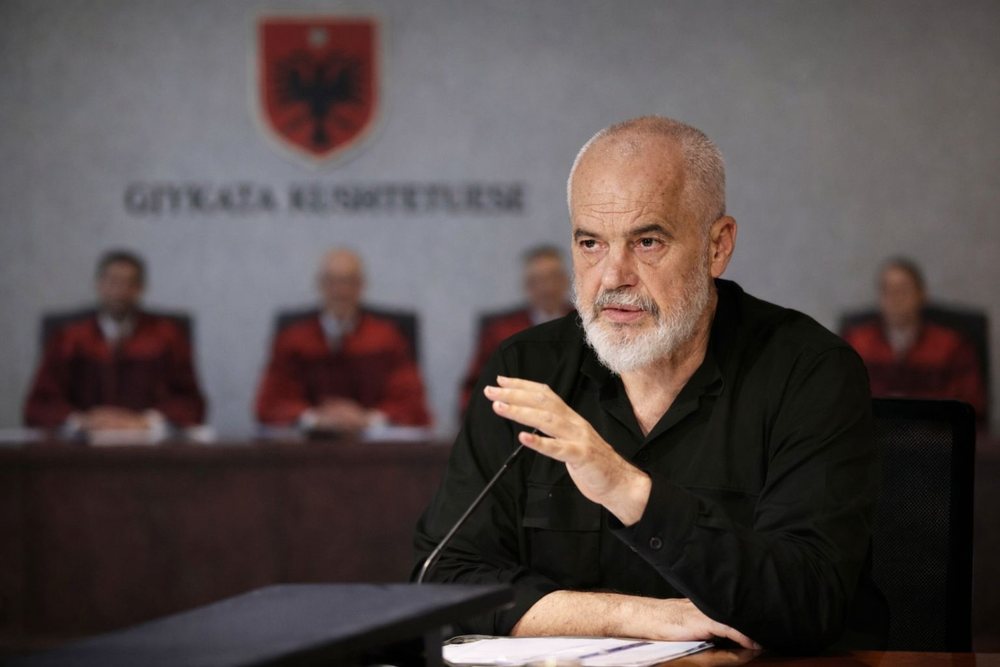Presion? Kryeministri sulmon Kushtetuesen para çështjes Balluku