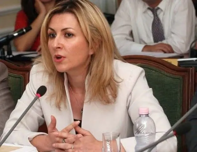 9 pikat dhe arsyet që kërkohet të verifikohen për Ina Ramën