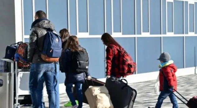 Shqipëria, vendi me emigracionin më të madh në Europë