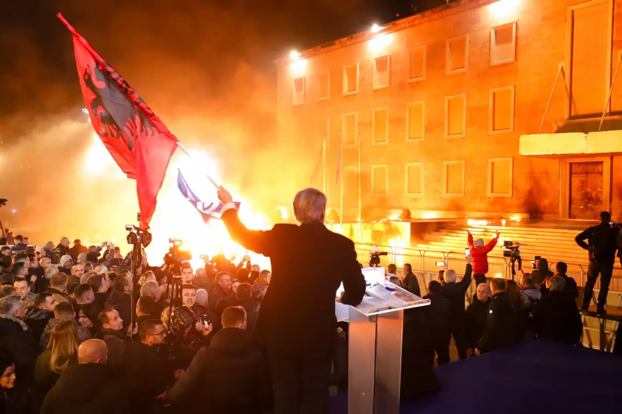 Berisha njofton protestën e rradhës, zbulohet data dhe ora
