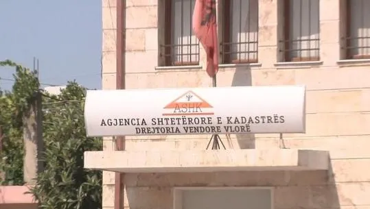 Zhvendosja e Kadastrës së Vlorës, mbi 50 punonjës në protestë