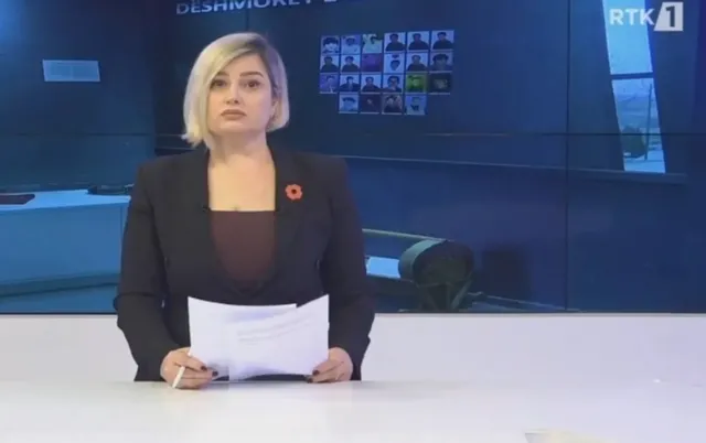 Pamje që thyen zemrat, moderatorja përlotet për Masakrën e Reçakut