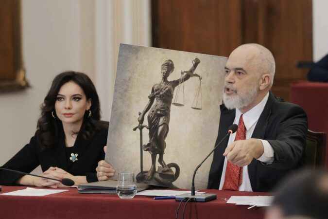 Kush është përgjegjës për numrin e lartë të paraburgimeve?