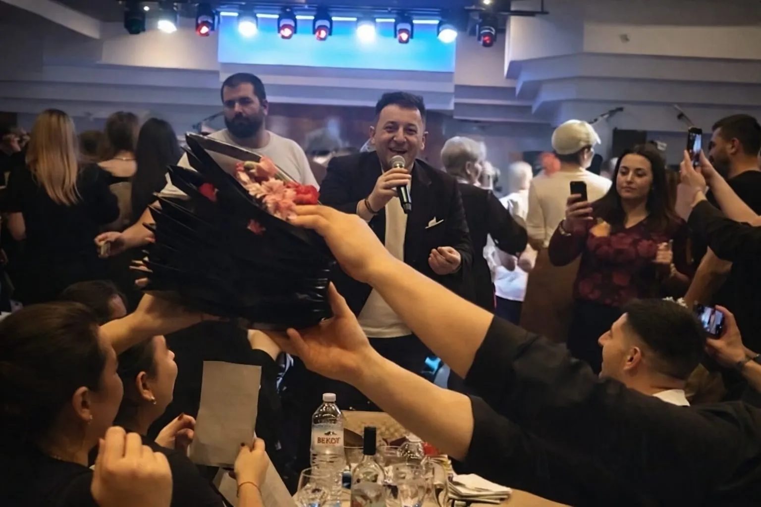 Zbulohet e vërteta e koncertit të Ylli Bakës në Selanik