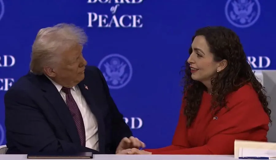 Trump vlerëson presidenten e Kosovës: Po bën një punë të madhe!
