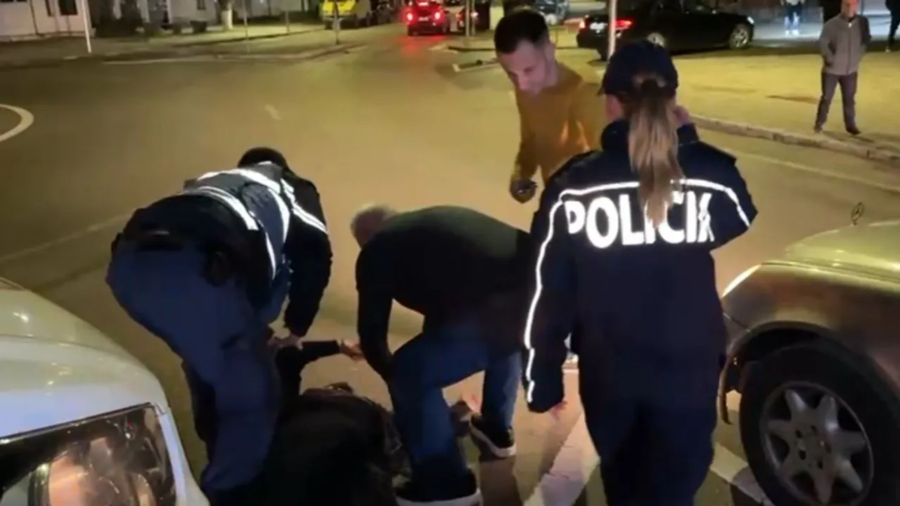 Bllokimi i qarkullimit, qytetarja humb ndjenjat: Dua të shkoj në Tiranë