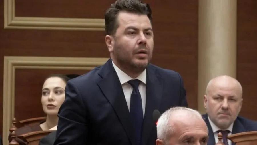 Kapri ‘gozhdon’ opozitën: Rama iu kërcënon, ju i luteni!