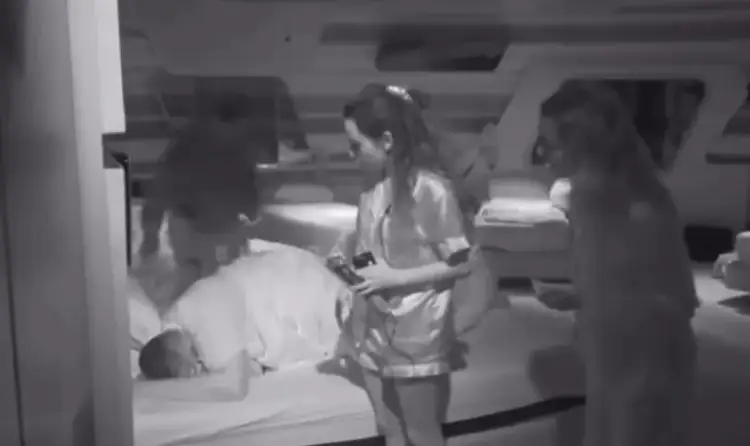 Plas keq në Big Brother, Selin GODET Rogertin (VIDEO)