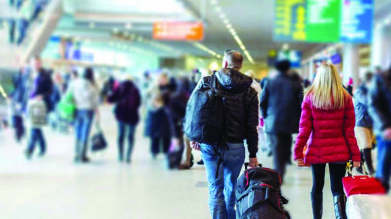 Thellohet trendi i emigracionit, 138 mijë ikje më shumë se kthime