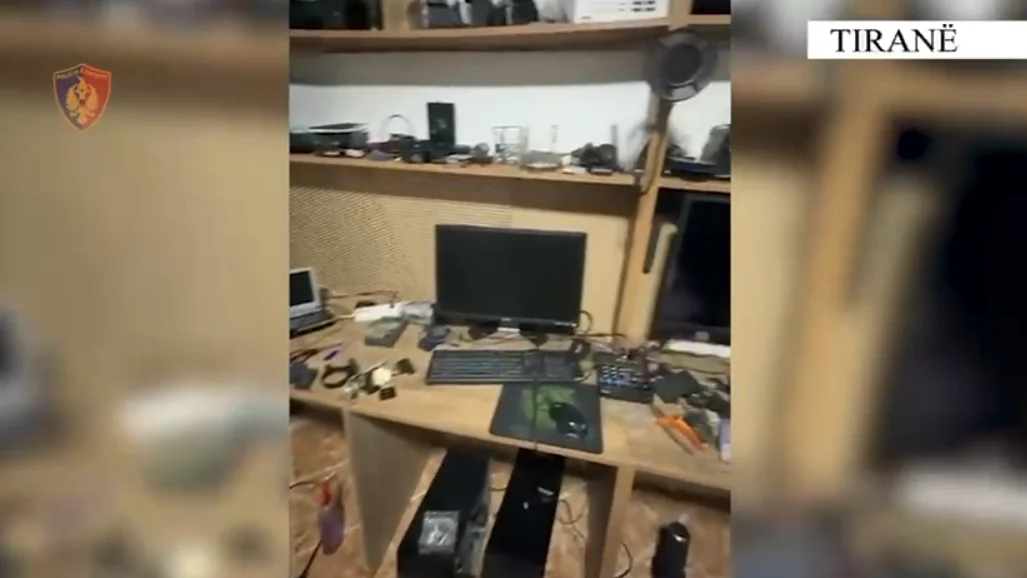 Kthyen banesën në laborator ekstazie, arrestohen dy kushërinjtë