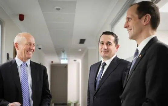 Zyrtari i lartë amerikan zbarkon tek krerët e SPAK, GJKKO dhe BKH