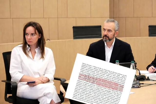 Skandali AKSHI ‘zhvendoset’ në KQZ, në qendër Celibashi dhe Jona Josifi