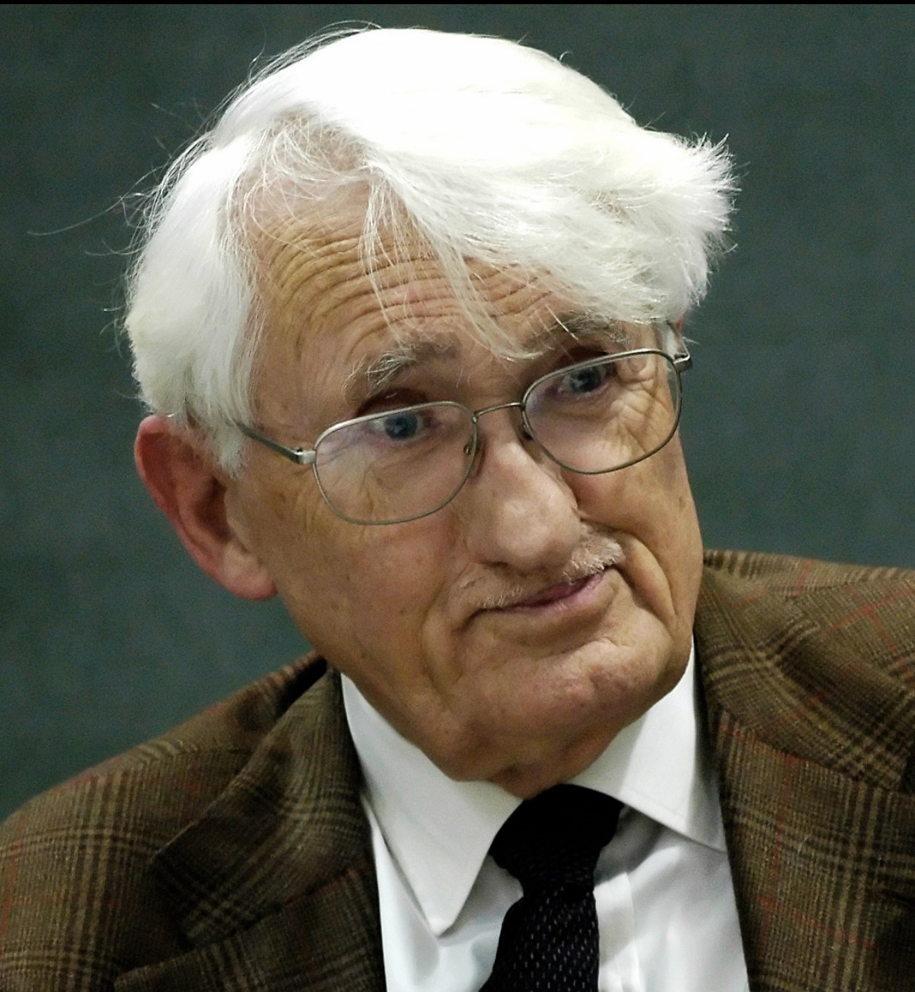 Ndërron jetë Habermas,filozofi i debatit modern mbi demokracinë