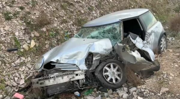 Aksident i rëndë në Rrugën e Kombit, katër të plagosur