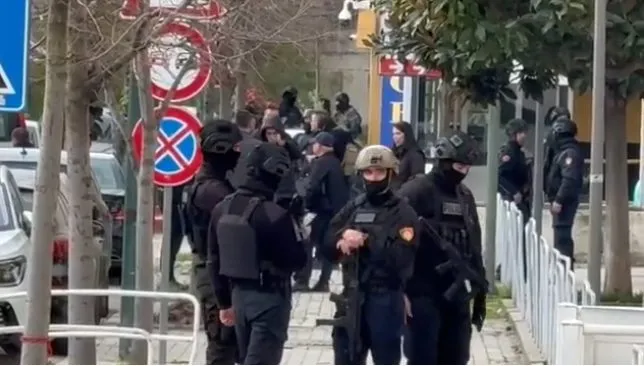 Operacioni në Vlorë, dalin pamje e aksionit të befasishëm (VIDEO)