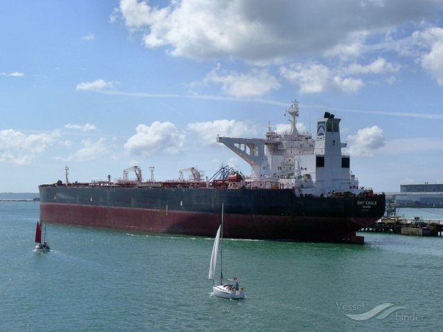 Incident i pazakontë! Anija largohet pa leje nga porti i Durrësit