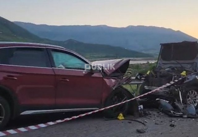 2 makina përplasin “brirët” në Memaliaj, 8 persona në spital