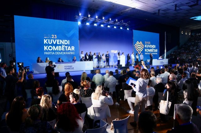Çfarë pritet të ndodhë? PD mbledh sot Kuvendin Kombëtar