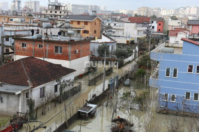Bashkia Durrës përjashton bizneset nga dëmshpërblimi