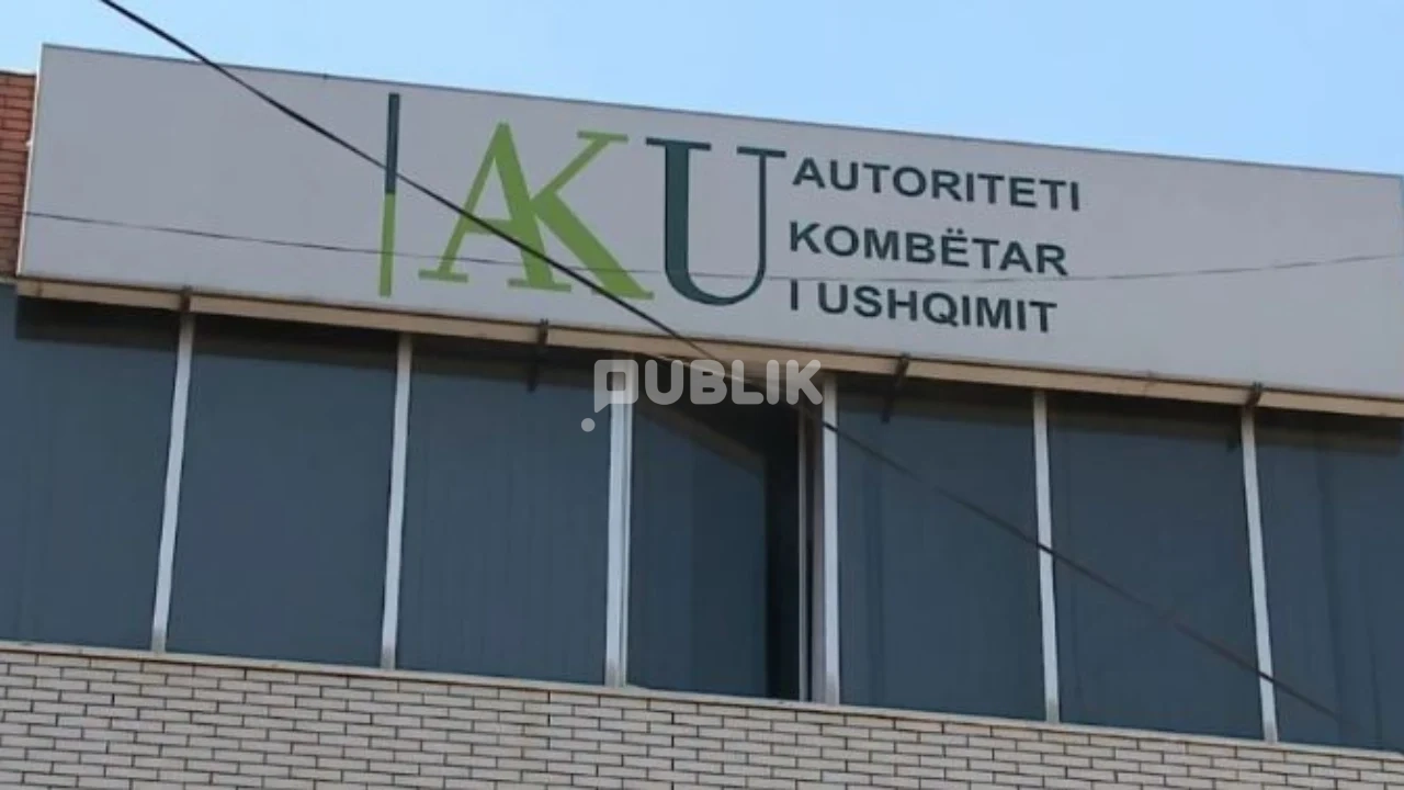Çmenduria s’ka fund, simpatizantja e PS bën tatuazh Edi Ramën