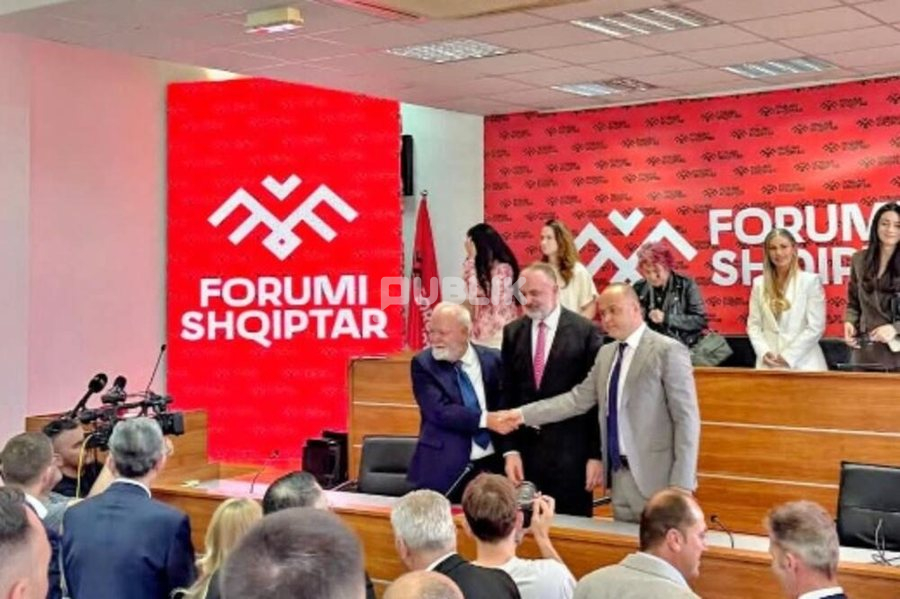 Historike! 3 parti shqiptare bashkohen në një forcë të vetme në Mal të zi