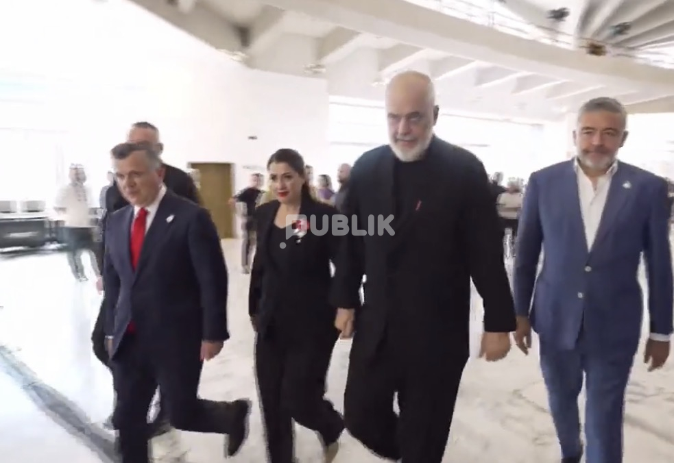Rama lëshon mesazhe për drejtësinë dhe lëvdon Ruçin: