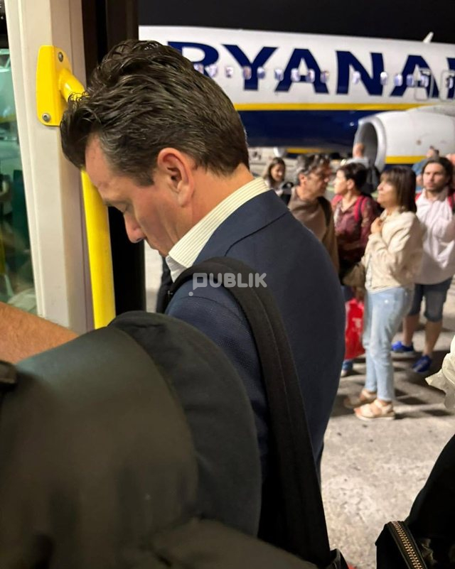 Balla i kujton Shehajt: Mbaroi protesta, ikën në Itali për fundjavë
