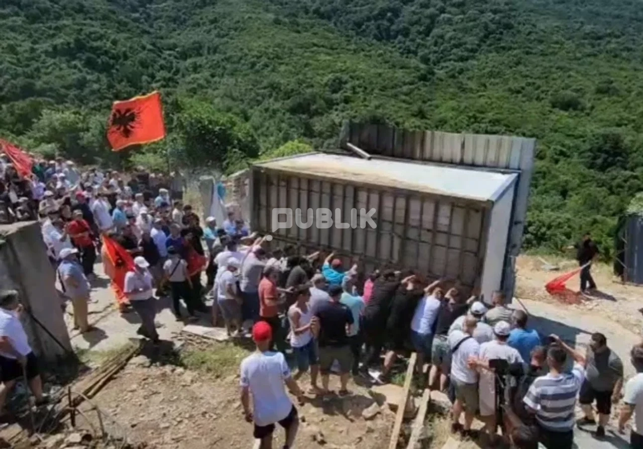 Kryengitja kundër gardheve!