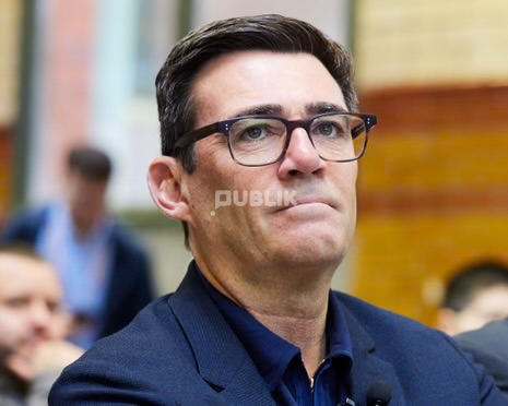 Burnham pritet të marrë drejtimin e Britanisë brenda javësh
