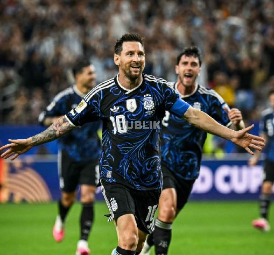 Messi vijon rekordin në Botëror me një supergol