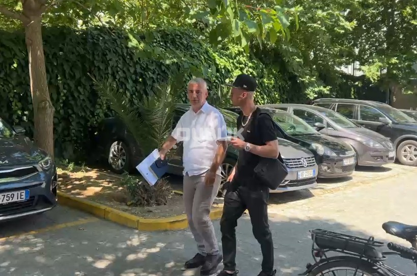 Me filxhan kafeje në dorë, Clevio “zbarkon” në SPAK