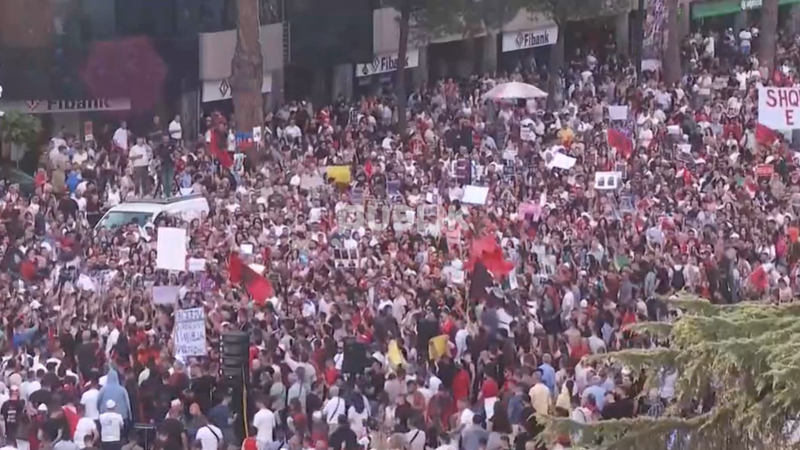 Rekord pjesëmarrjeje në ditën e 9-të të protestës kundër qeverisë