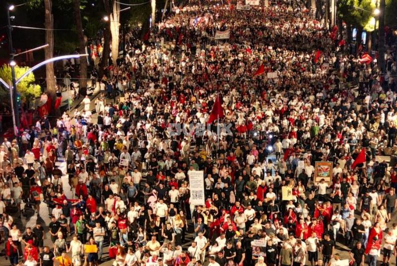 “Rama jep dorëheqjen”, sot protesta e 19-të kundër qeverisë
