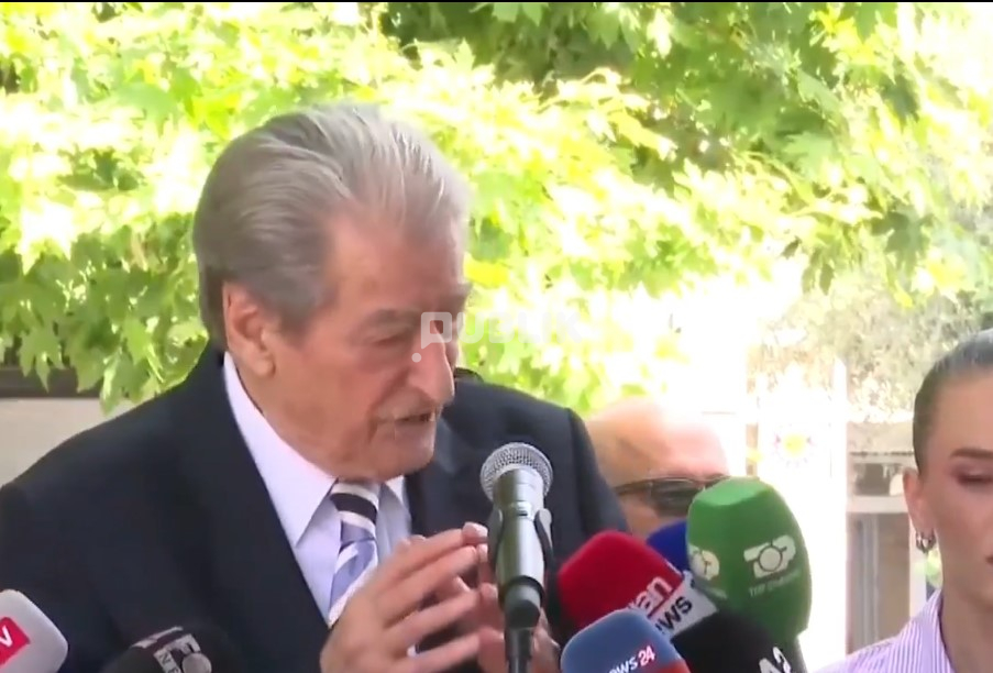 Sali Berisha kujtohet më në fund për skandalin e ndodhur në Zvërnec