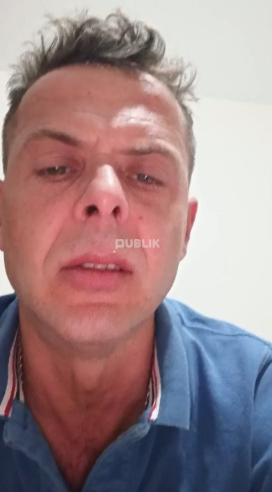 U rrah në Rinas, protestuesi: Policia më ndaloi, civilët më dhunuan