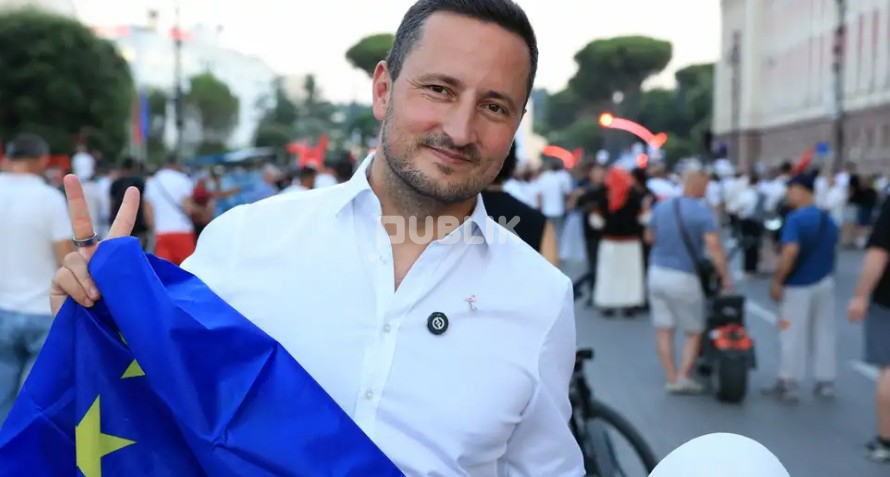 Zv. Presidenti i PE në mes Tiranës: Erdha për t’u njohur me faktet!