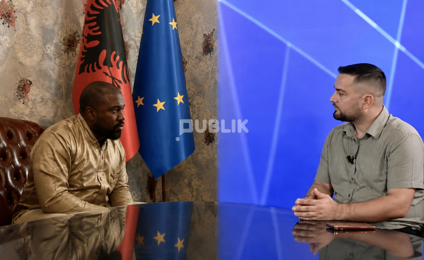 Kanye West: Autogol për turizmin!
