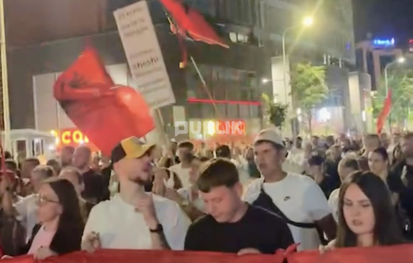 Dita e 48-të e protestës vijon thirrja, “Rama SPAK you!”