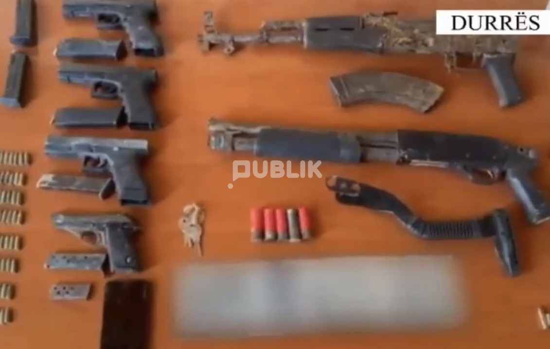Zbulohet bazë armësh në Manzë, arrestohet 20-vjeç