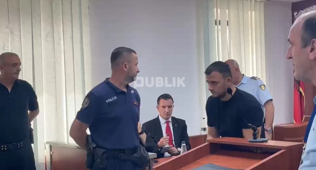Gjykata Administrative rrëzon padinë e Veliajt ndaj prokurorit Ols Dado