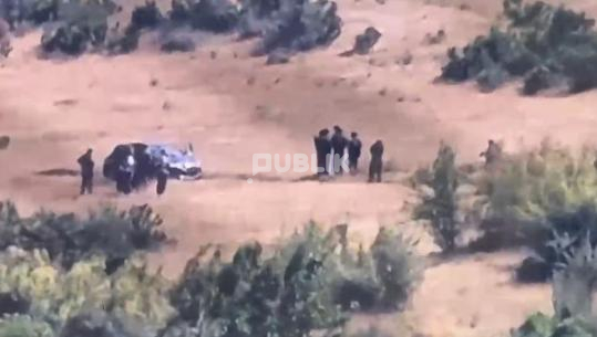 Dalin pamjet! Momenti kur policia shpëton 24-vjeçaren (VIDEO)