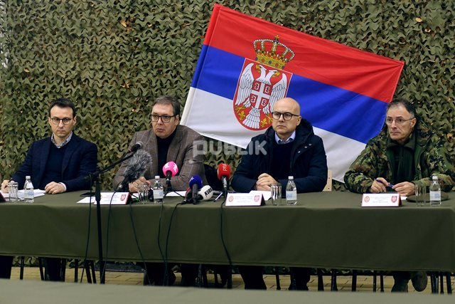 Provokimi skandaloz i Vuçiç: Kosova është e jona, mbrojeni!
