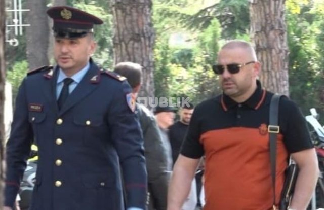 Kërcënoi punonjësit e një hoteli, shpallet në kërkim Uljan Shpataraku