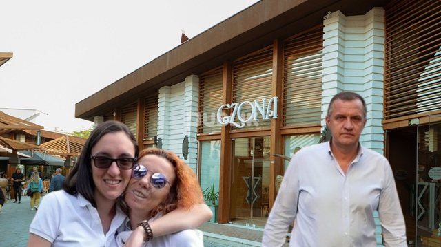 Vajza e Ilir Beqajt heq dorë nga shtetësia shqiptare